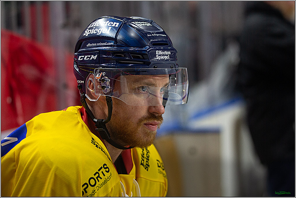 PENNY DEL; Koelner Haie- Duesseldorfer EG; Koeln, 16.12.2022